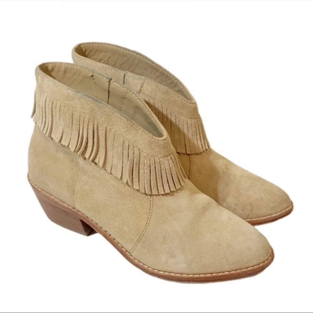 Joie Makena Suede Western Ankle Boots Tan Beige Fringe Size 36.5
